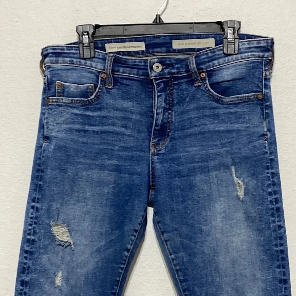 Anthro Pilcro and the Letterpress High Waisted Distressed Slim Straight Jeans 30